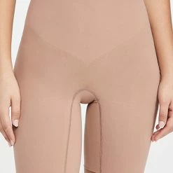 Brand new ⭐ SPANX Higher Power Shorts Cafe Au Lait 🧨