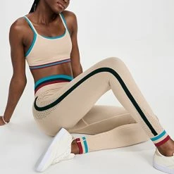 Outlet 😉 The Upside Mirage Dance Midi Pants Natural 😍