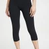 Best Sale ✨ Yummie Morgan Seamless Shaping Capri Leggings Black ⭐ -7 For All Mankind Shop yummi302741071b q1 2 1. UX540 . QL90
